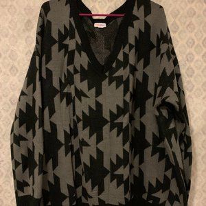 2XL Lularoe Torrie V-Neck Sweater Gray and Black Aztec Print Smoke Free Home